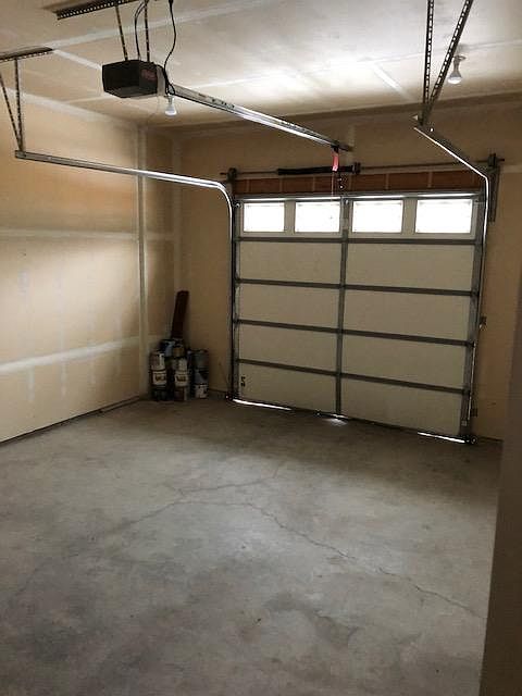 2nd image of 134 Lupine Dr
