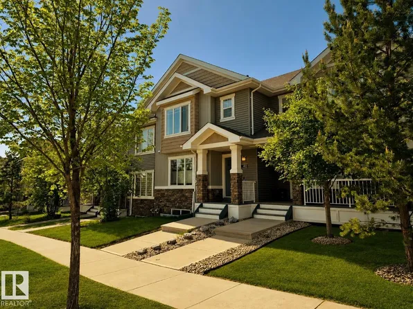 4013 Blackbird Link NW, Edmonton, AB T5S 0K8