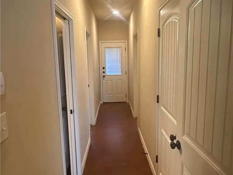 402 Baby Bear Dr — Photo 6