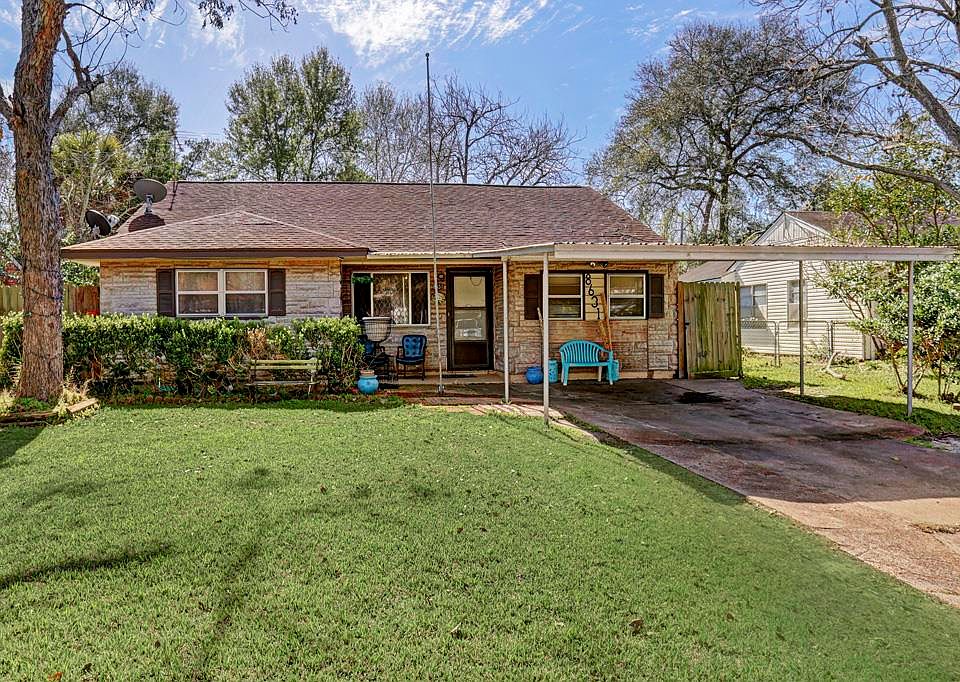 1st image of 8631 Sonneville Dr