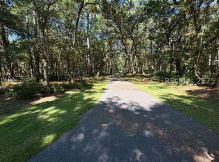 10 Masters Dr, Daufuskie Island, SC 29915