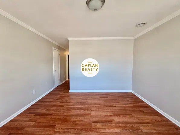 736 Savin Ave, West Haven, CT