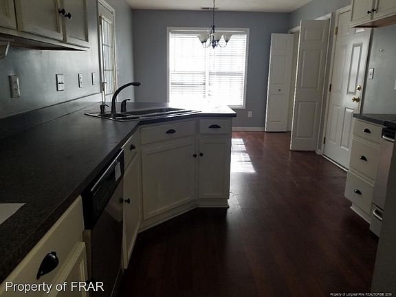 5th image of 521 Northwoods Dr