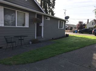 137 4th Ave NW, Puyallup, WA 98371