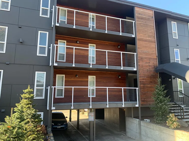 4529 44th Ave SW #1B — Photo 11