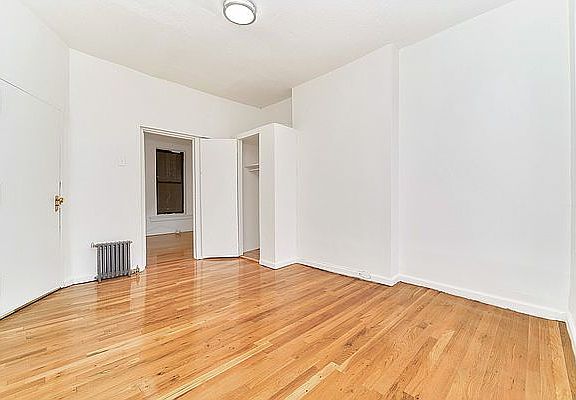 3rd image of 124 E 116th St #1W