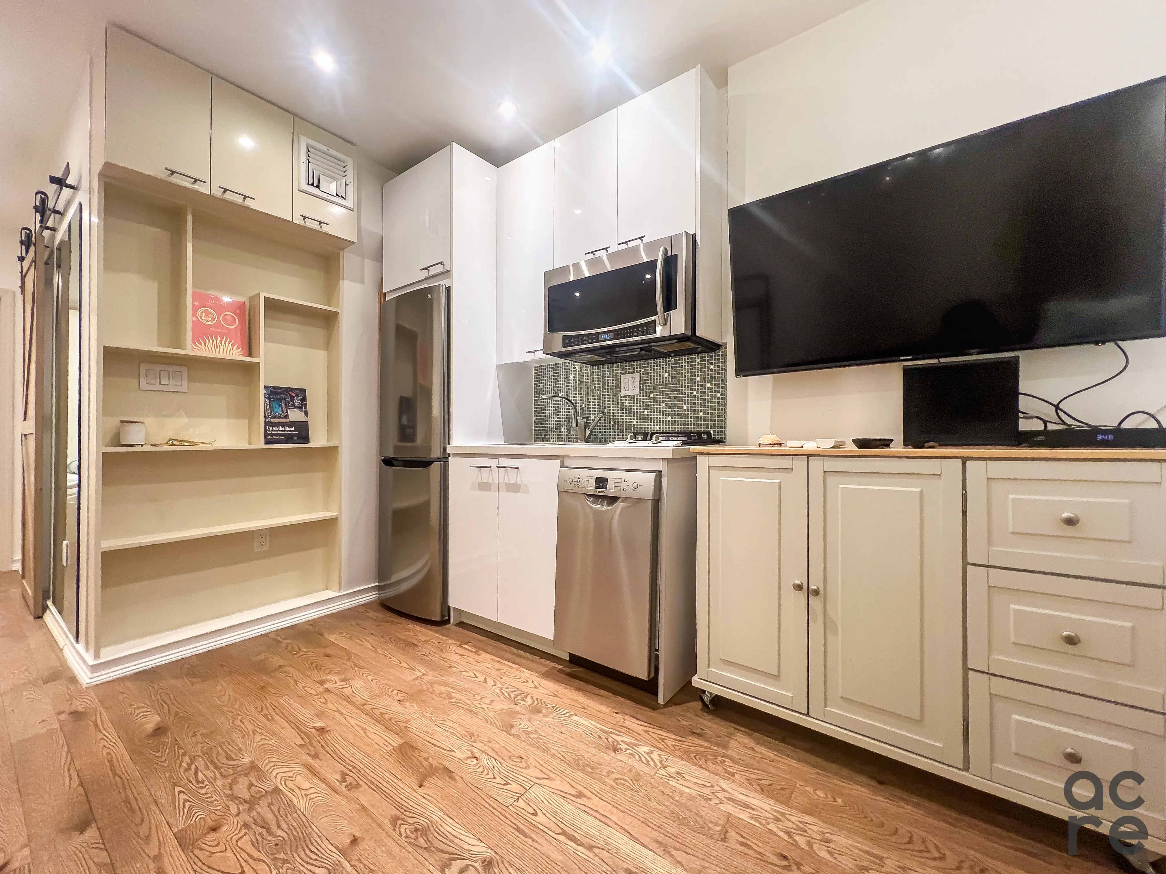 646 Ninth Avenue #3RN in Hell's Kitchen, Manhattan | StreetEasy