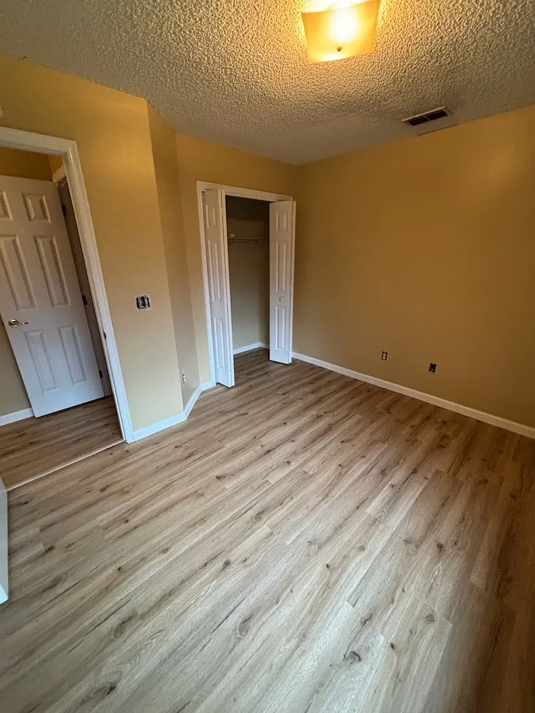 3 bed, 1425 sqft, $2,295 — Photo 4