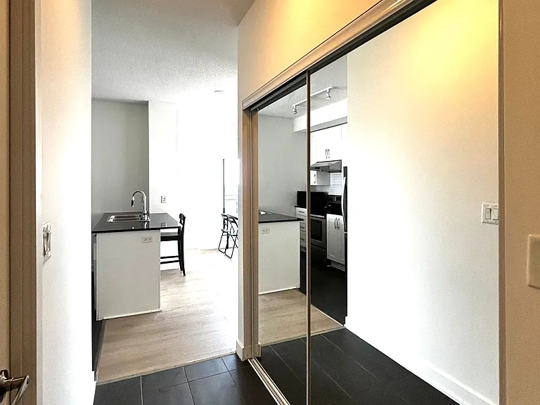 4070 Confederation Pkwy #2909 — Photo 7