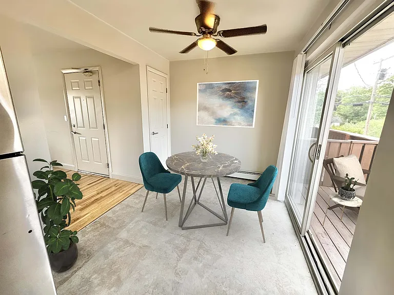 Dutchess Apartments — Photo 14