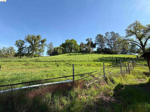 2nd image of 8534 Wilcox Ranch Rd