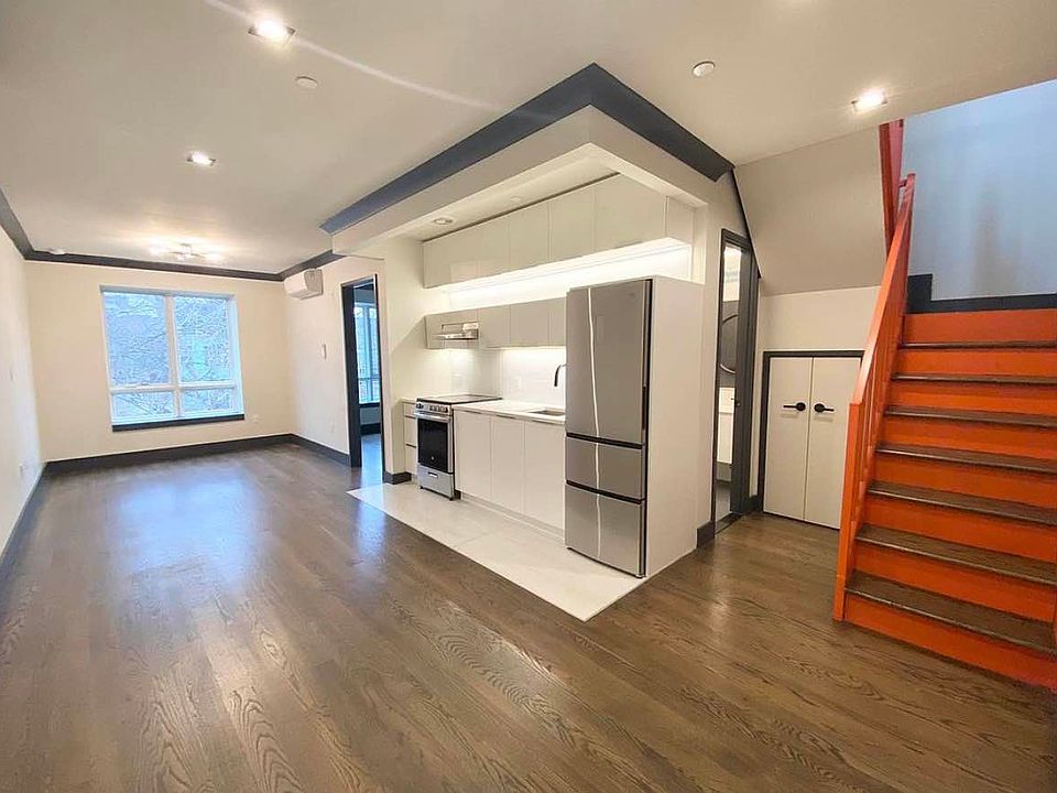 1st image of 1078 Bergen St #3B