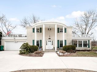 17382 Cleveland Rd, South Bend, IN 46635