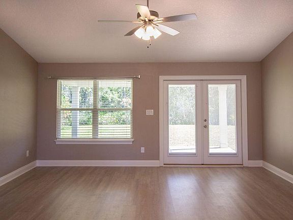 5th image of 1862 Justice Cir