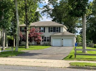 376 Pfister Rd, Jackson, NJ 08527