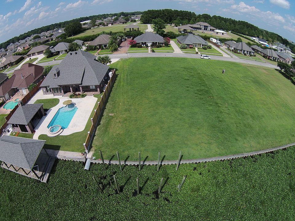 1st image of 346 Tulip Dr