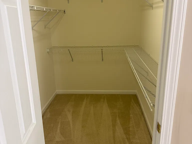 128 Autumn Falls Dr — Photo 37