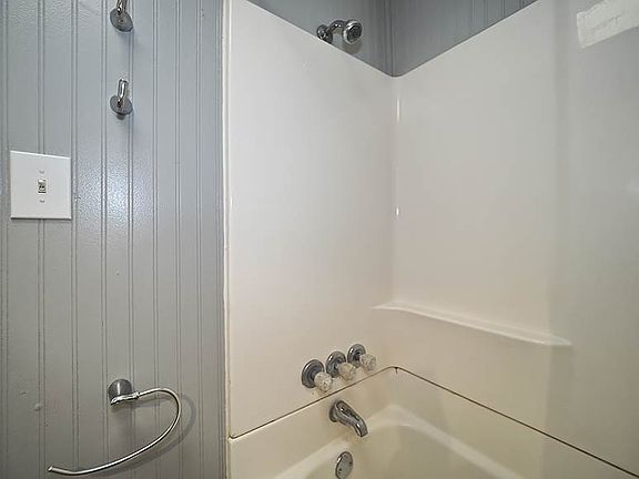 2nd image of 5873 S Sanford Dr