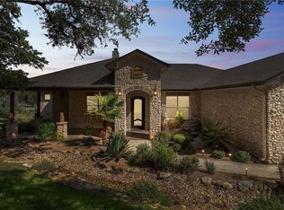 691 Ranchers Club Ln, Driftwood, TX 78619