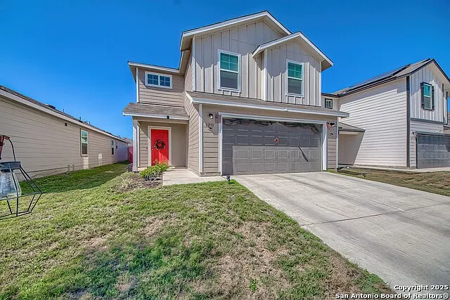 4 bed, 2.5 bath, 1830 sqft, $1,890 — Photo 2