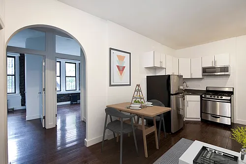 83 Baxter St #3B Photo 1