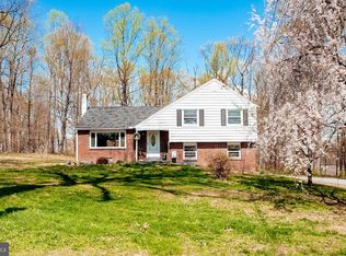 1068 Hopewell Rd, Downingtown, PA 19335