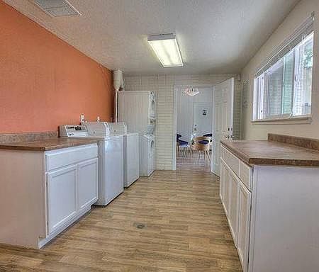 5th image of 1037 Cardenas Dr SE #10