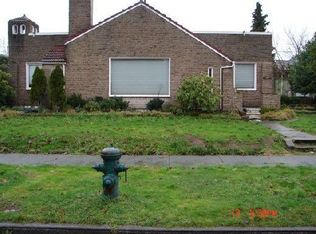 7231 W Green Lake Dr N, Seattle, WA 98103