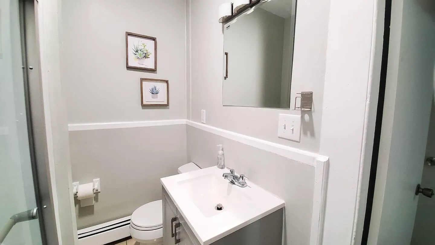 3 bed, 1100 sqft, $1,200 — Photo 4