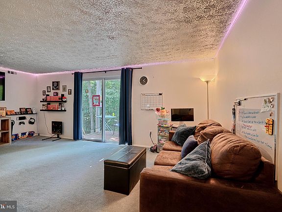 5th image of 3502 Davenport Ct APT H