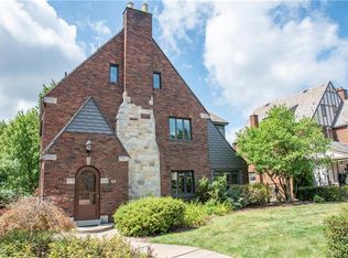 611 Ridgefield Ave, Pittsburgh, PA 15216