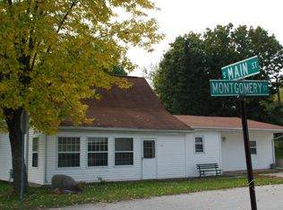 17 Montgomery St, Upland, IN 46989
