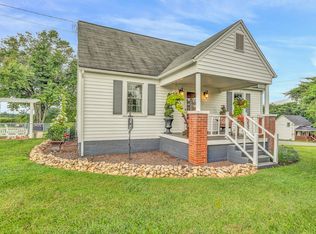 1063 Goodview Rd, Goodview, VA 24095