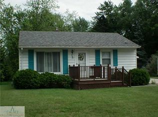 1121 Tulip St, Grand Ledge, MI 48837