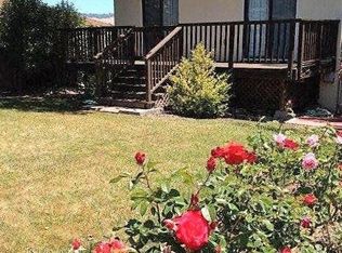 8810 Petaluma Hill Rd, Penngrove, CA 94951