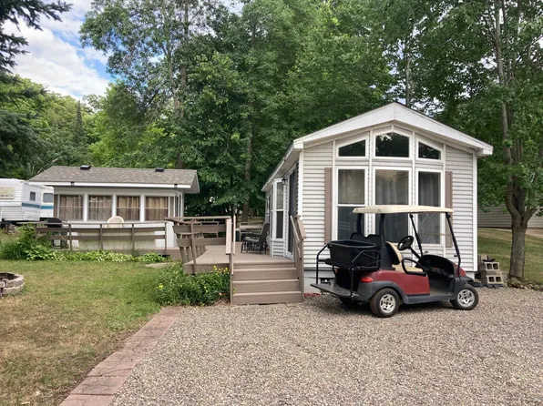 28 Canterbury Town, Aitkin, MN 56431