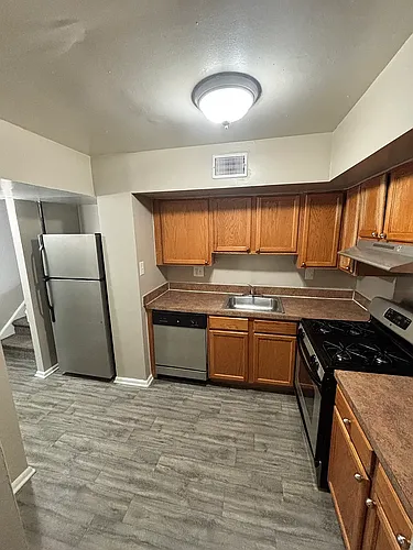 The Landings at Pine Lake Photo 1