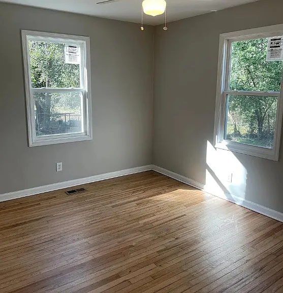 437 Wildwood Ave — Photo 2