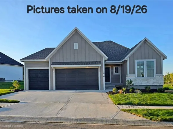 23910 W 112th Ter, Olathe, KS 66061