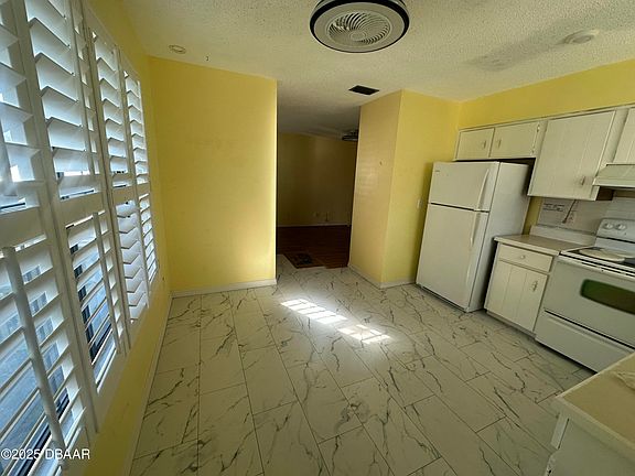 3rd image of 840 Center Ave APT 66