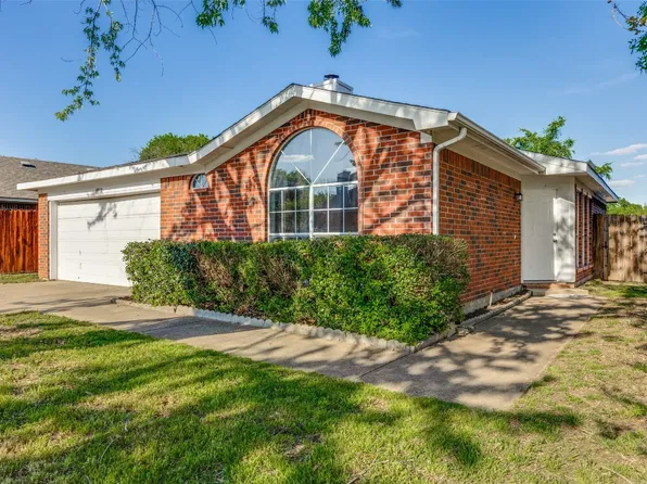 9033 Butterwick St, Fort Worth, TX 76134