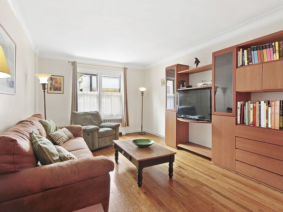 1st image of 300 W 53rd St APT 1J