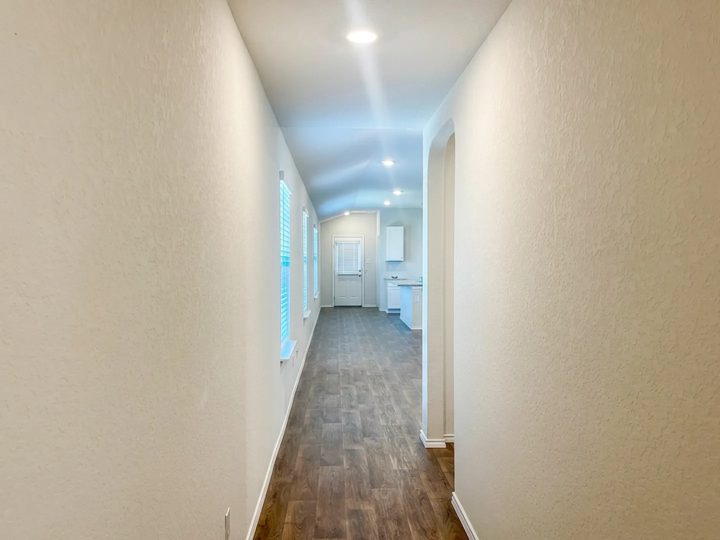 3202 Lamoka Lake, San Antonio, TX 78245 | Home for Rent 78245 — Photo 4