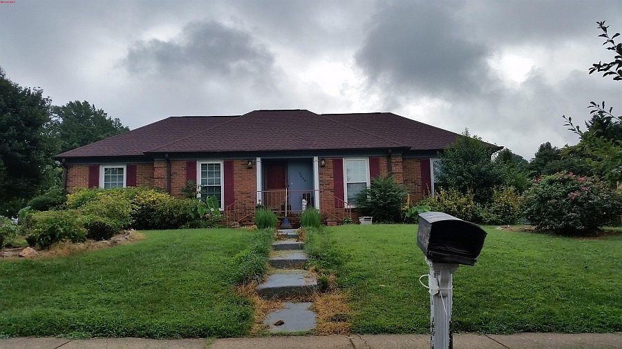 1st image of 5965 Farm Pond Ln
