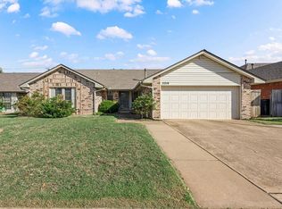 11216 Cimarron Dr, Oklahoma City, OK 73162
