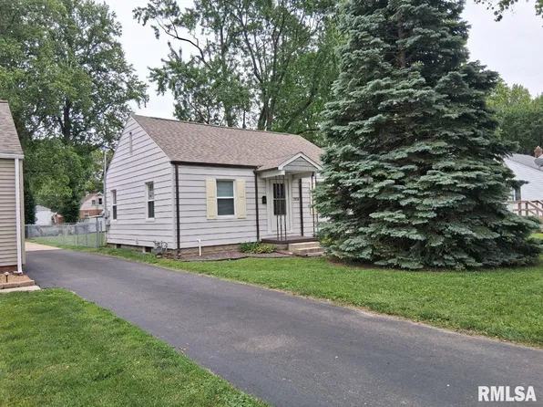 2928 S 4th St, Southern View, IL 62703