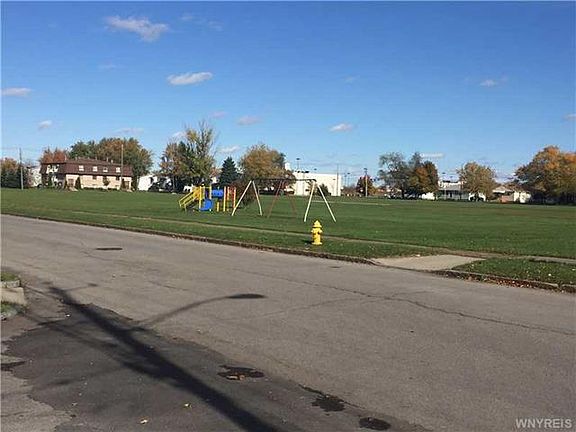 5th image of 5921 Kies Ave