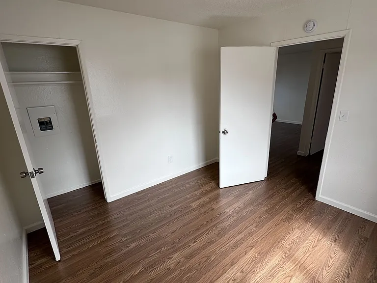 6429 Shattuck Ave #B — Photo 6