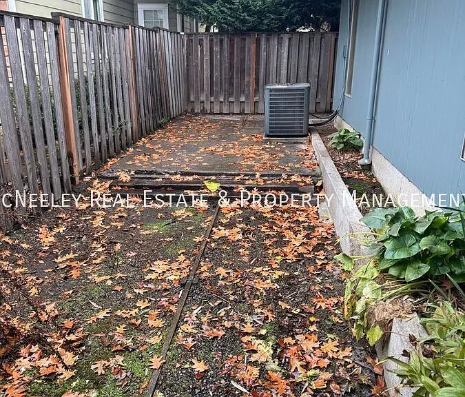 5238 SE 33rd Ave — Photo 18