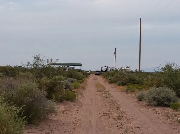 3295 Frontier Dr, Deming, NM 88030